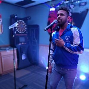 Meet your Posher, Bradley